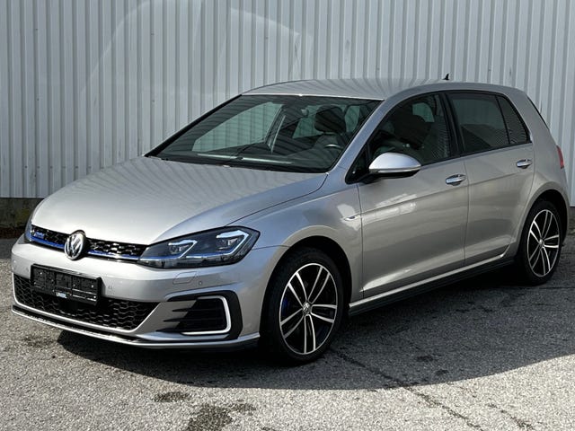 2019 VOLKSWAGEN GOLF - 8