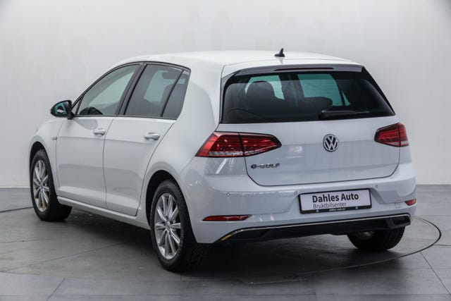 2019 VOLKSWAGEN GOLF - 8