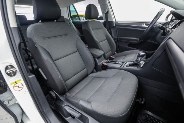2019 VOLKSWAGEN GOLF - 35
