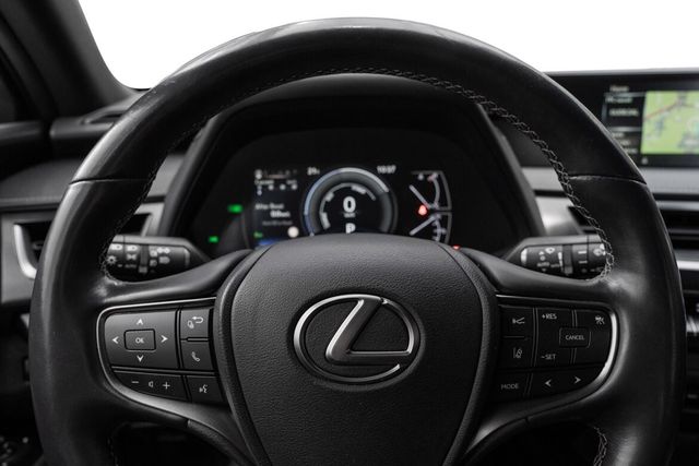 2019 LEXUS UX - 17