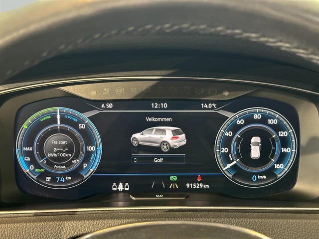 2019 VOLKSWAGEN GOLF - 16