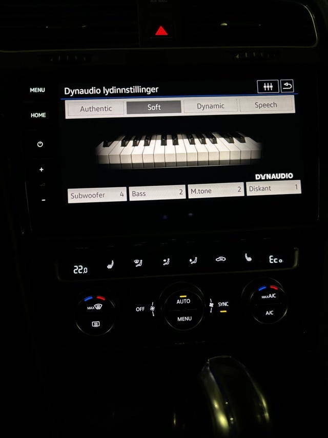 2018 VOLKSWAGEN GOLF - 25