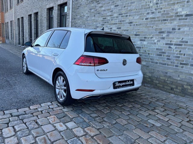 WVWZZZAUZJ8907746 2018 VOLKSWAGEN GOLF-5