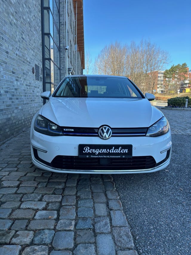 WVWZZZAUZJ8907746 2018 VOLKSWAGEN GOLF-1