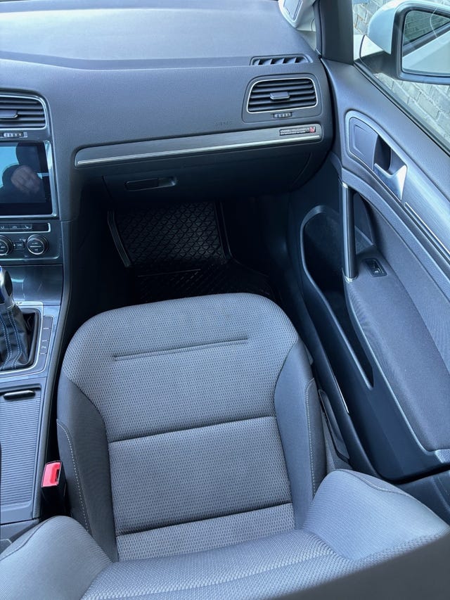 2018 VOLKSWAGEN GOLF - 20