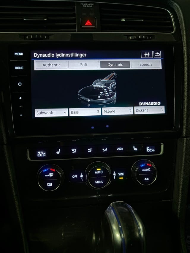 2018 VOLKSWAGEN GOLF - 26