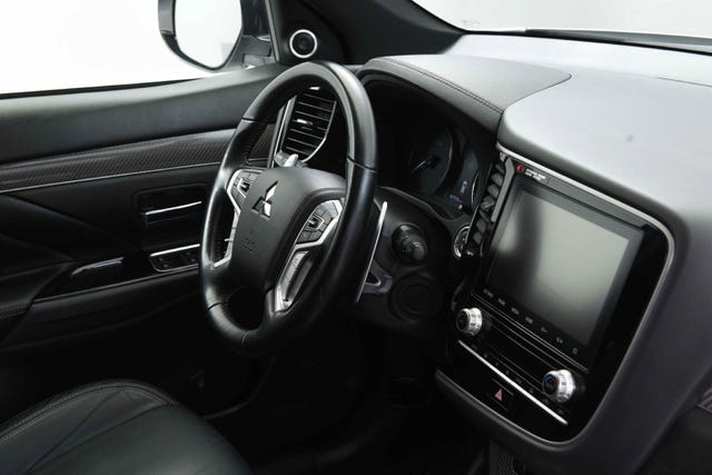 2020 MITSUBISHI OUTLANDER - 32
