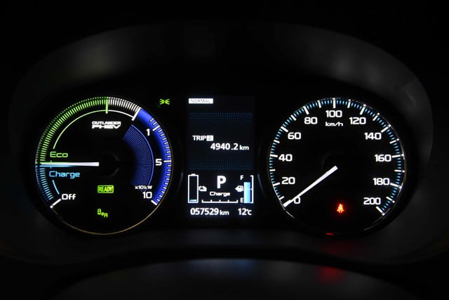 2020 MITSUBISHI OUTLANDER - 11