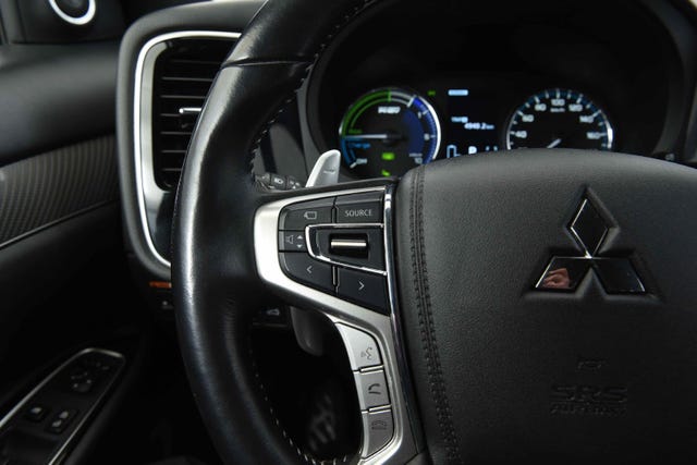 2020 MITSUBISHI OUTLANDER - 24