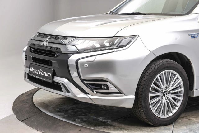 2020 MITSUBISHI OUTLANDER - 10