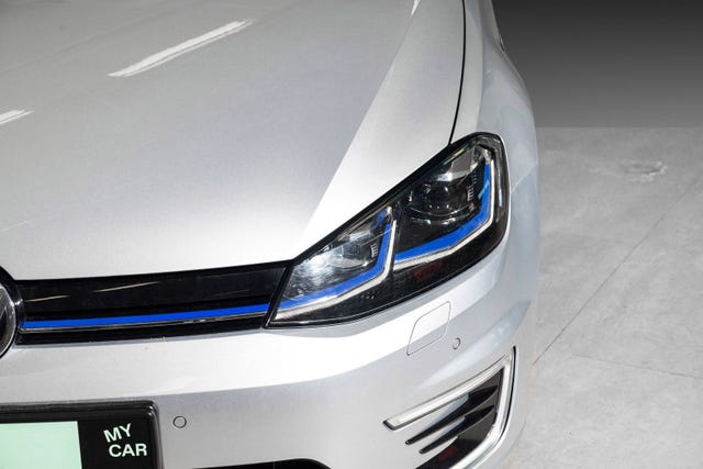 WVWZZZAUZK8911654 2019 VOLKSWAGEN GOLF-3