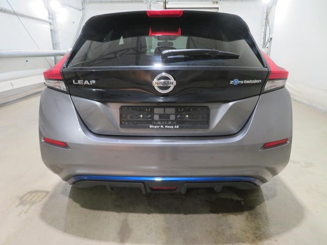 SJNFAAZE1U0034306 2018 NISSAN LEAF-4