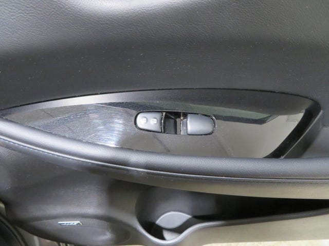 2018 NISSAN LEAF - 31