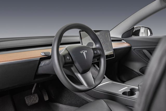 2021 TESLA MODEL 3 - 13