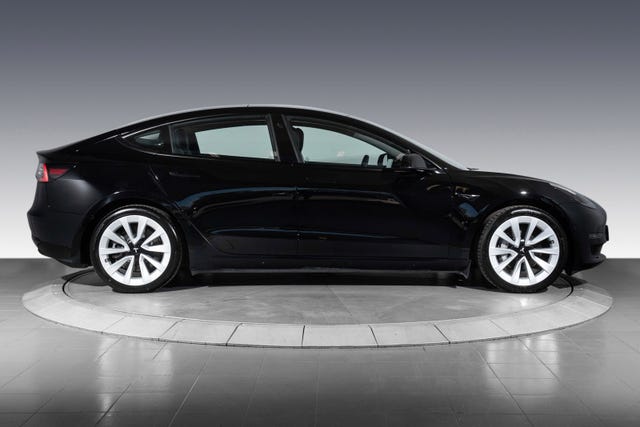 5YJ3E7EBXMF834124 2021 TESLA MODEL 3-5