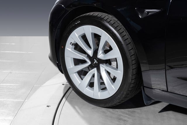 2021 TESLA MODEL 3 - 11
