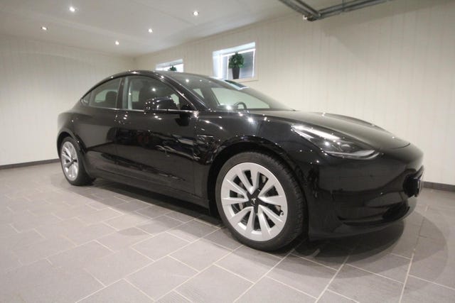 5YJ3E7EB9MF834101 2021 TESLA MODEL 3-0