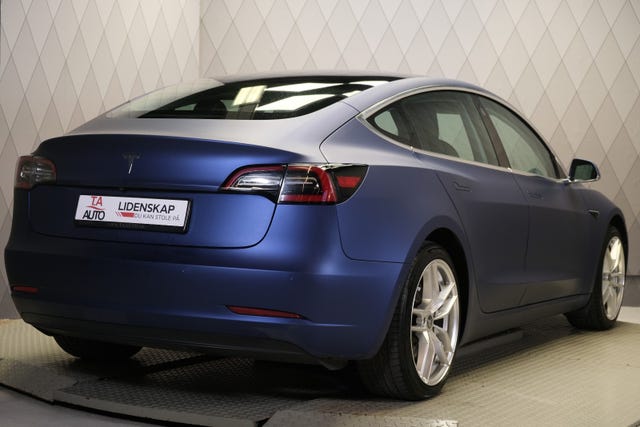 2019 TESLA MODEL 3 - 10