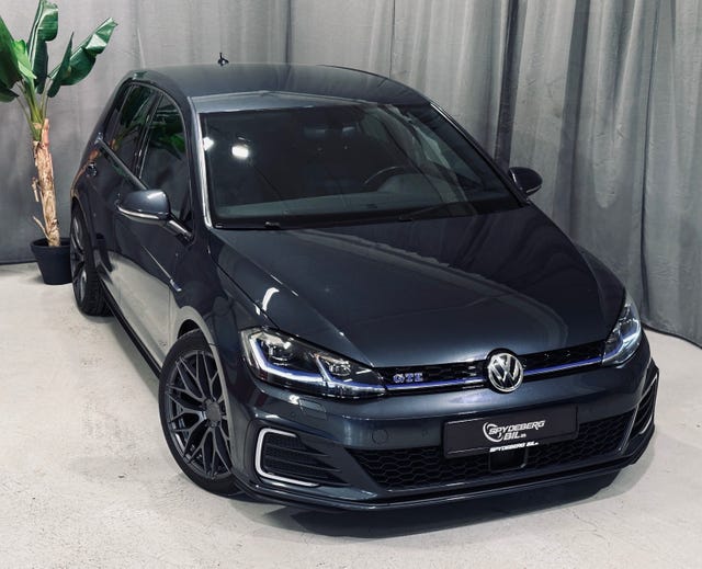 WVWZZZAUZKW800784 2019 VOLKSWAGEN GOLF-2
