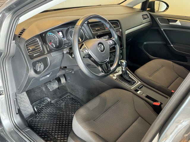 2018 VOLKSWAGEN GOLF - 8