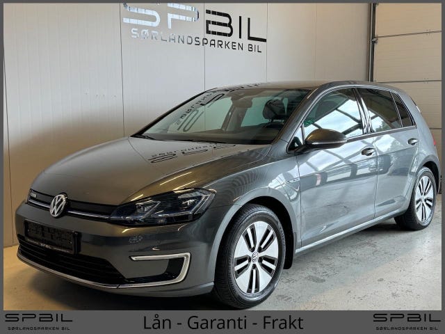 WVWZZZAUZJ8904062 2018 VOLKSWAGEN GOLF-0