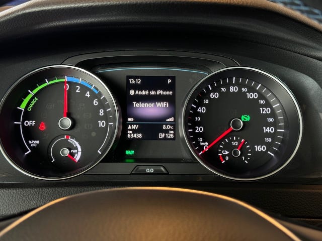 2018 VOLKSWAGEN GOLF - 10