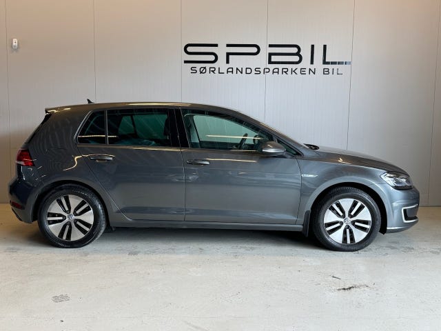 WVWZZZAUZJ8904062 2018 VOLKSWAGEN GOLF-4