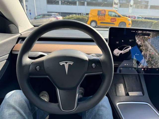 5YJ3E7EB7MF840205 2021 TESLA MODEL 3-5