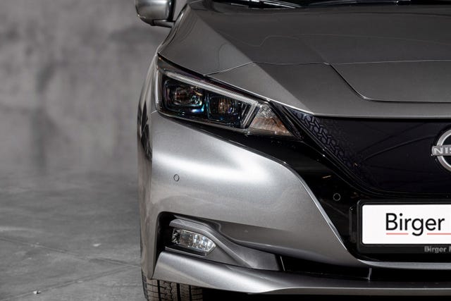 2022 NISSAN LEAF - 7
