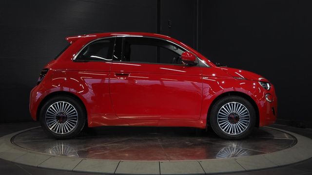 2023 FIAT 500 - 9