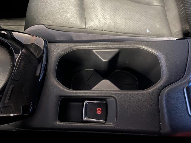 2018 NISSAN LEAF - 12