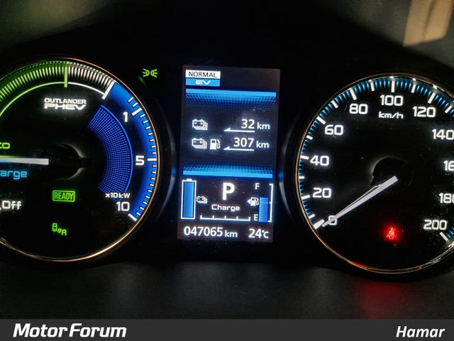 2020 MITSUBISHI OUTLANDER - 32