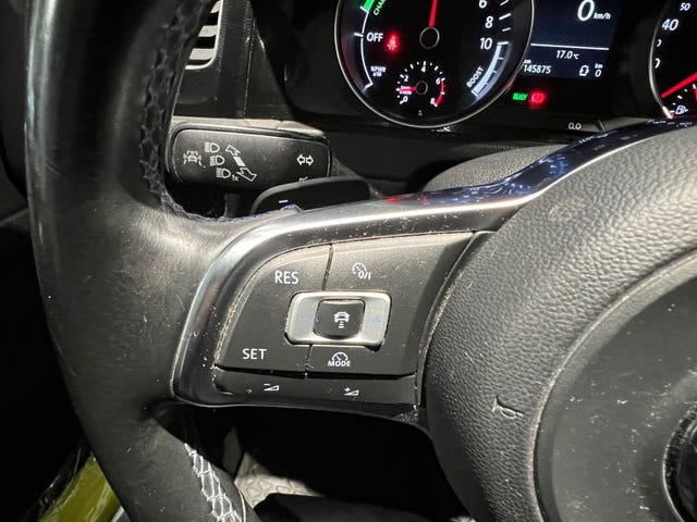 2015 VOLKSWAGEN GOLF - 34
