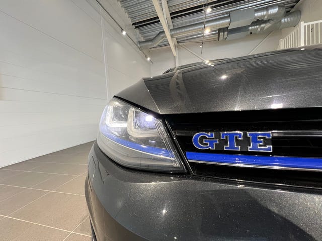 2015 VOLKSWAGEN GOLF - 13