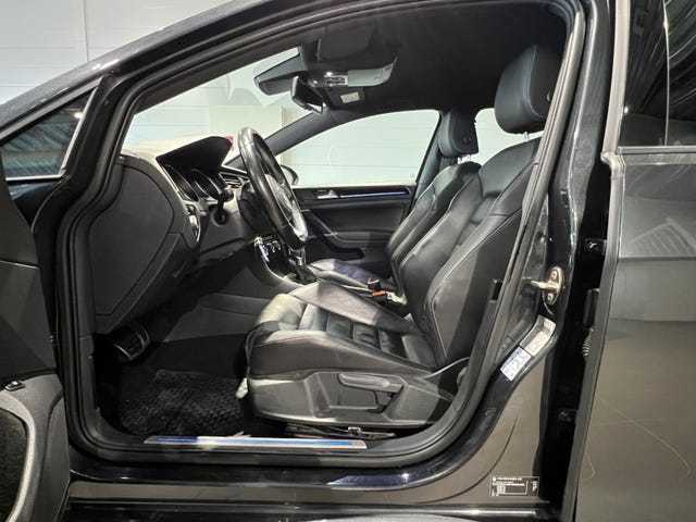 2015 VOLKSWAGEN GOLF - 12