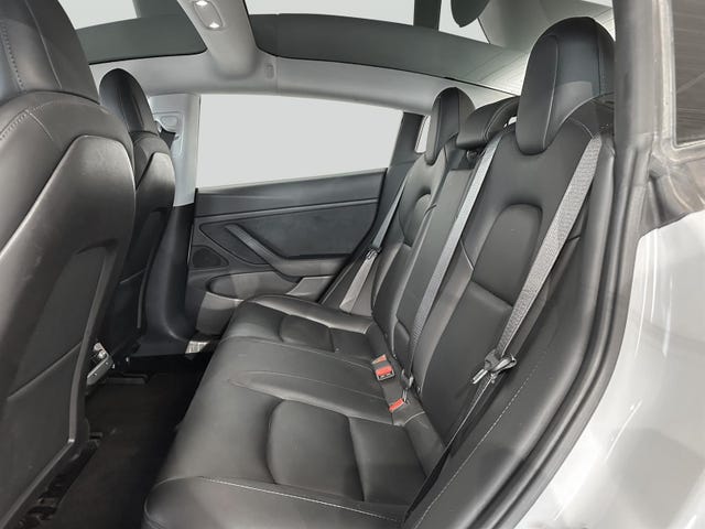 2019 TESLA MODEL 3 - 22