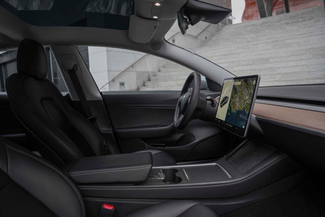 2021 TESLA MODEL 3 - 22