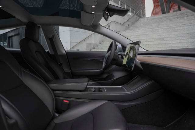 2021 TESLA MODEL 3 - 21