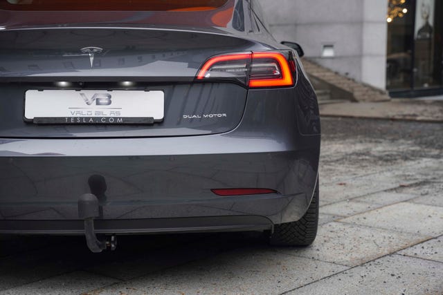 2021 TESLA MODEL 3 - 10