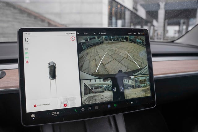 2021 TESLA MODEL 3 - 14