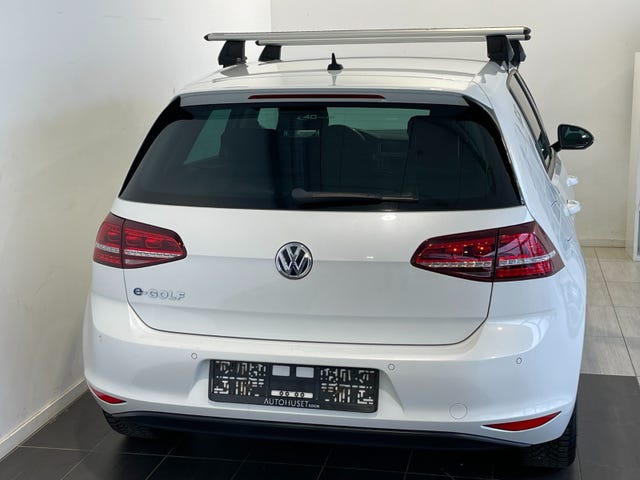 2015 VOLKSWAGEN GOLF - 7