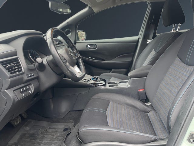 2018 NISSAN LEAF - 9