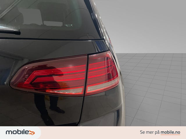 2018 VOLKSWAGEN GOLF - 9
