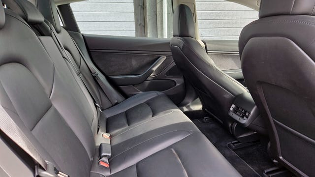 2019 TESLA MODEL 3 - 10
