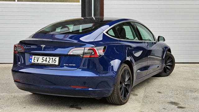 5YJ3E7EB0KF225217 2019 TESLA MODEL 3-2