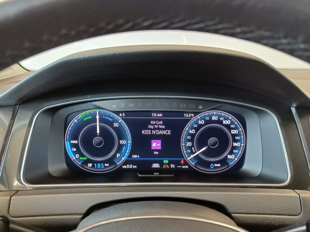 2019 VOLKSWAGEN GOLF - 25