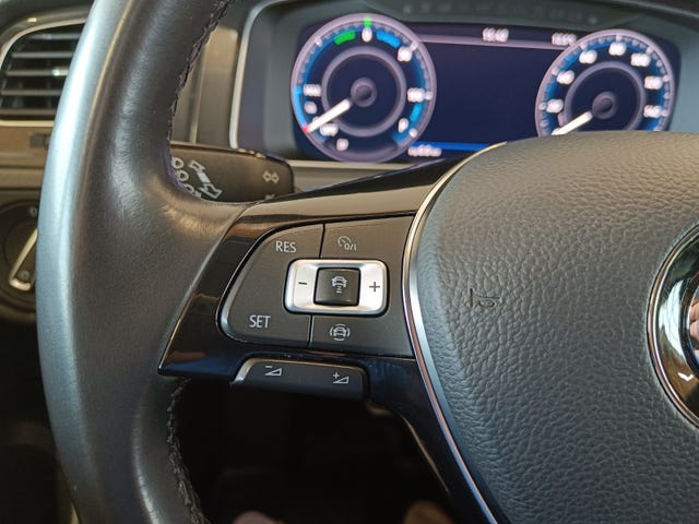 2019 VOLKSWAGEN GOLF - 22