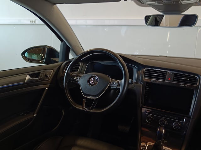 2019 VOLKSWAGEN GOLF - 20