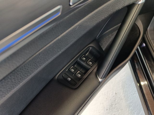 2019 VOLKSWAGEN GOLF - 14