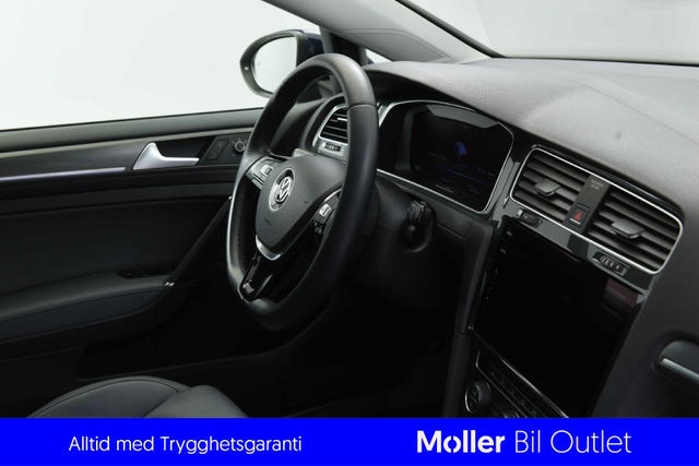 2018 VOLKSWAGEN GOLF - 25